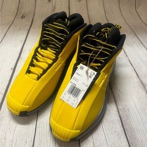 Mens adidas Kobe Bryant sunshine size 10 New